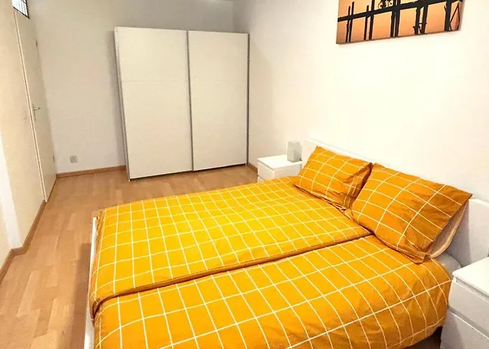 Entire Home, 3 Bedrooms Garden Strijp Within Ring *