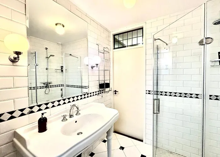 Entire Home, 3 Bedrooms Garden Strijp Within Ring